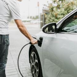 Cargador coche eléctrico Woltio Select 5m 7,4kW con pinza