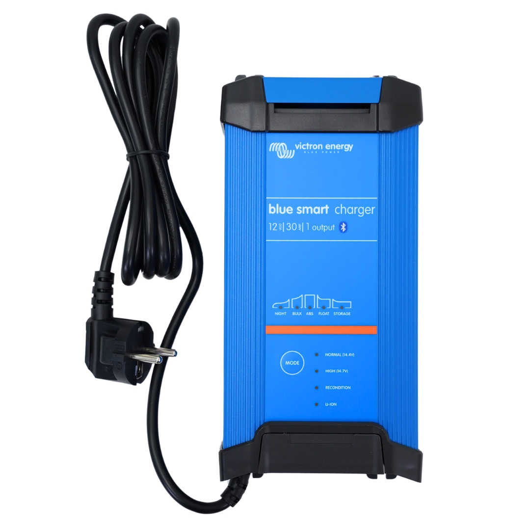 Cargador baterías 12V 30A Victron Smart IP22